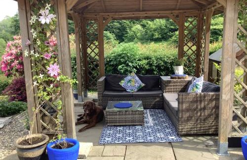 Tan-y-groes House | Ty Twt - complete holiday home