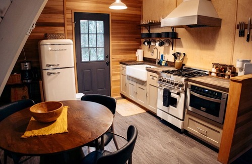 Skykomish Ski Chalet | Tye Haus | Iconic A-Frame Near Trails, River & MTB