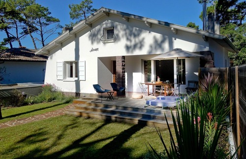 Les Estagnots Villa | Typical and charming-quiet Halfway between the ocean & Hossegor Lake Promo july