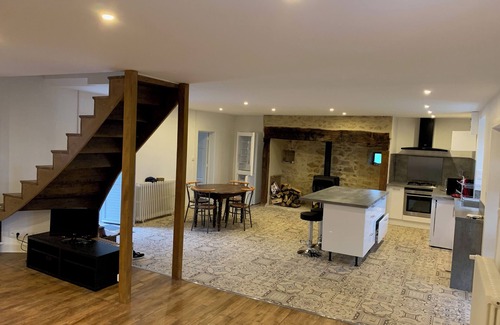 Beynat House | Typical Corrézienne house near the town center and 5' min from the lake by car