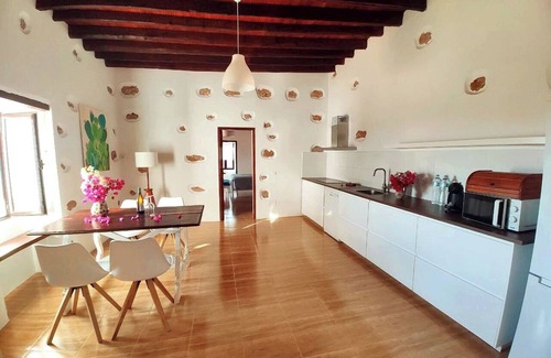 Antigua Cottage | Typical house in the heart of the island Los Nopales