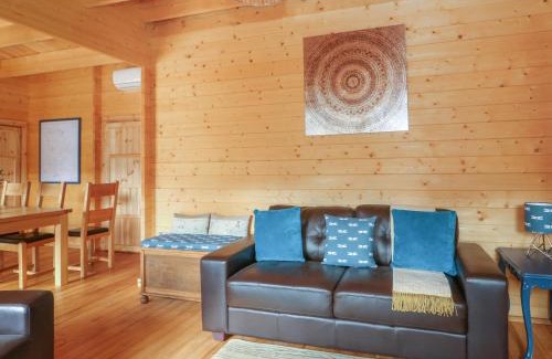 Sleaford House | Tythe Lodge