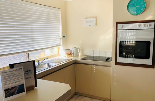 Preston Beach Villa | U1 API Preston Beach Front Apartments