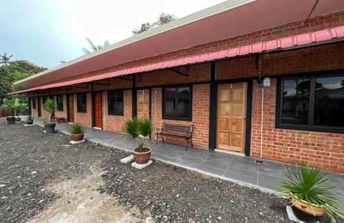 Kubu House | Ujud sepakat homestayy