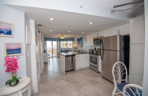 St. Pete Beach Condo | Ultimate Beach Getaway: Stylish Stay/Top Amenities