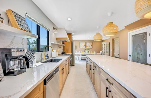 Riverside House | Ultimate Relaxation Destination for Your Vacation!