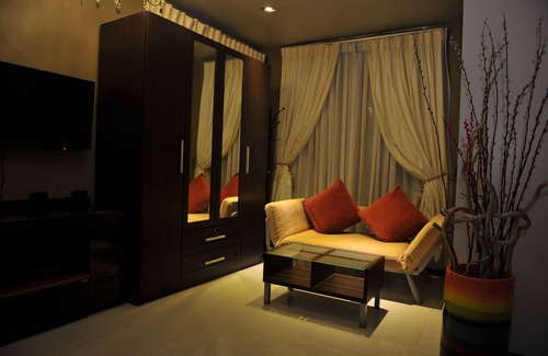 Thinadhoo Hotel | UMET Stay, Fishing and Diving Hotel