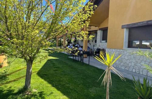 Mata de Cuellar Villa | Un mar de pinares