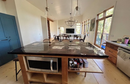 Colfax House | Un-Plug in a Peaceful Woodland Setting