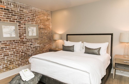 Central Business District Hotel | Unbeatable CBD Location: Walk Everywhere + Warm Elegant New Orleans Stay