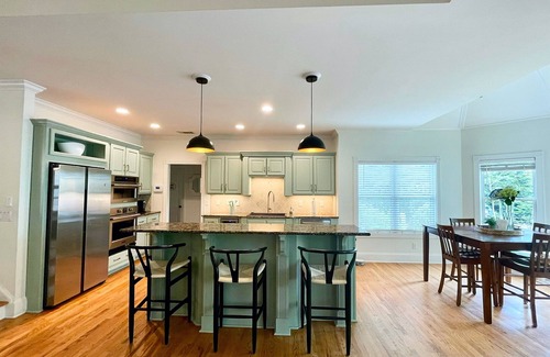 Buford House | Unbeatable lake location - best marina and unique sandy shore with dock