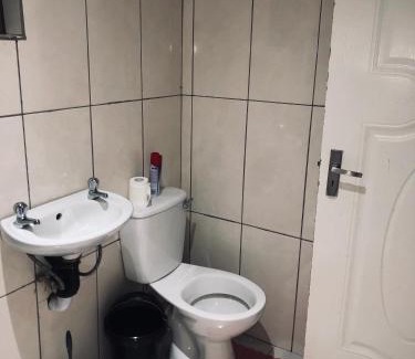 Silverton Apartment | Uncle Charles Guesthouse