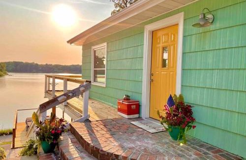La Porte House | UncleLarry's Lake Place, Sleeps 10 & Hot Tub