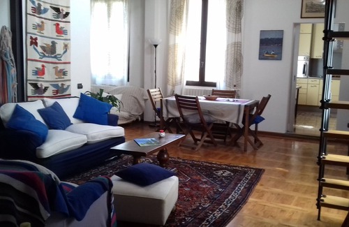 Santa Maria Novella Apartment | Under the roof of Sofia