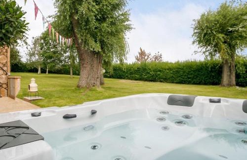 Wistow House | Under Willows - Uk12608