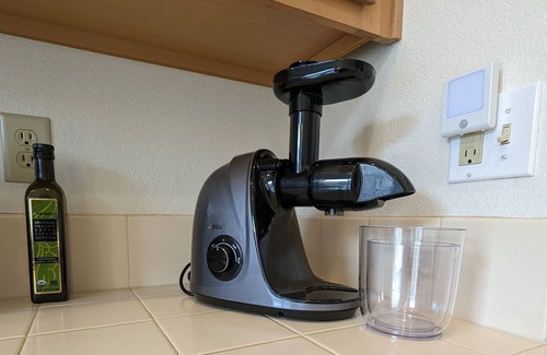 Northwest Reno House | Under1 hour from Mt. Rose and ALL of Tahoe's Ski Resorts/15 Min. to DT Reno!!