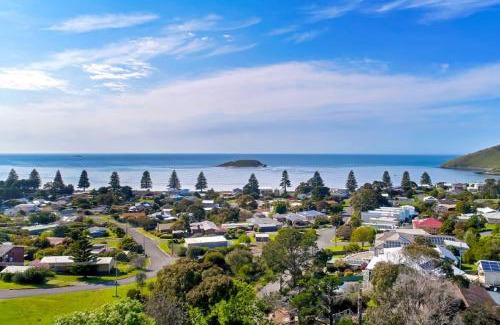 Encounter Bay House | Uninterrupted Views Encounter Bay - BYO Linen