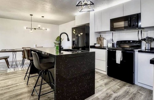 Kodak House | Unique 4Bed/3Bath A-Frame