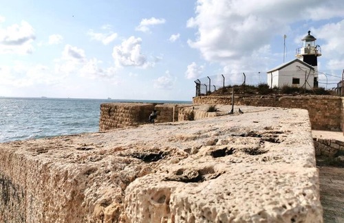 Acre Old City Apartment | Unique apartment with jacuzzi