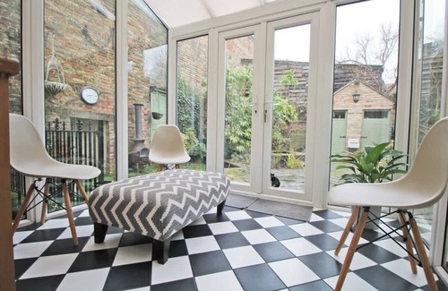 Ely House | Unique Cambridgeshire home full of Character