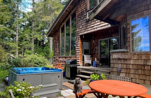 Trinidad House | Unique custom-built, ultra private home, ocean views, hot tub