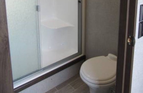 Spring Hill House | Unique vacation RV Living, USD70 per nights