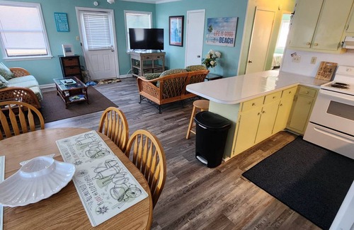 Dauphin Island Cottage | Unique Waterfront Property Overlooking Two Bays. Dog-Friendly! New Upgrades!