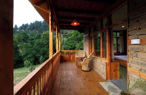 Naggar Bed & Breakfast | Unit 1 Himalayan Brothers Bed & Breakfast