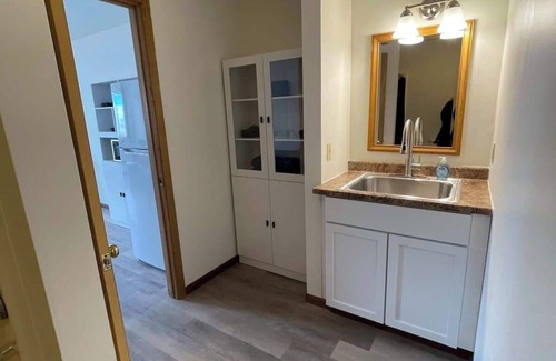 Wisconsin Dells Apartment | Unit 1 - Stand Rock Studios