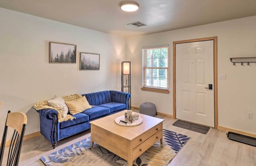 Cecil Cottage | Unit < 11 Mi to Alma Performing Arts Center!