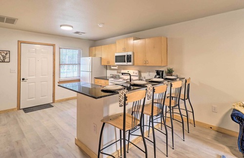 Cecil Cottage | Unit < 11 Mi to Alma Performing Arts Center!