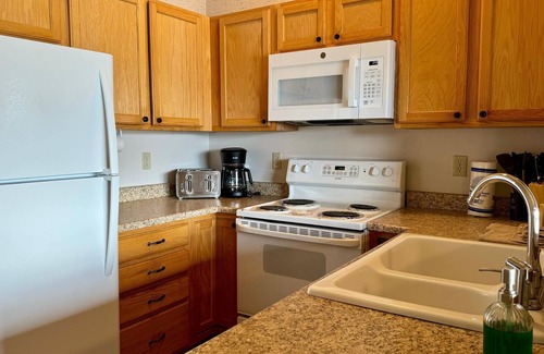 Big Sky Condo | Unit 1552 3 Bd | 2 Bed, 2 Bath
