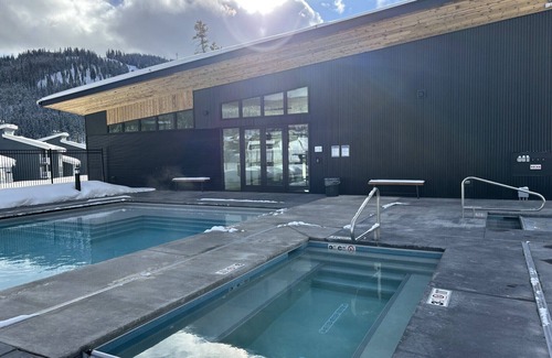 Big Sky Condo | Unit 1552 3 Bd | 2 Bed, 2 Bath