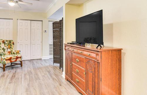 Pass-a-Grille Historic District Apartment | Unit 3 Blocks Gulf to Beaches Historical Museum!