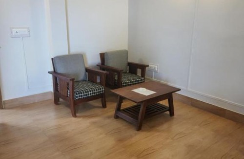 Aizawl Bed & Breakfast | Unit 5