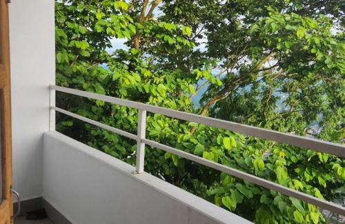 Aizawl Bed & Breakfast | Unit 5