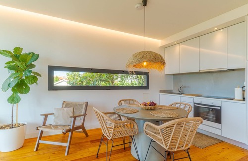 Jardim do Mar Villa | Unit with shared Pool and Sea Views At Hub Of The Village, Biologic Cropland