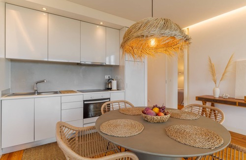 Jardim do Mar Villa | Unit with shared Pool and Sea Views At Hub Of The Village, Biologic Cropland