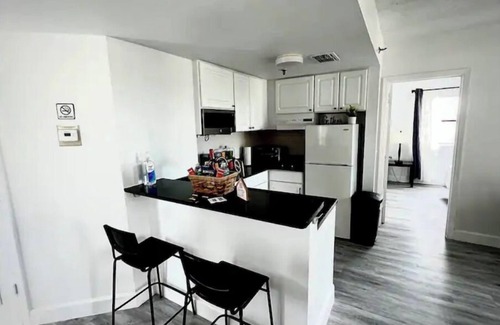 Southwest Orlando Condo | Universal/Pool view +FREE parking. Newly renovated 2bdrm/2bth