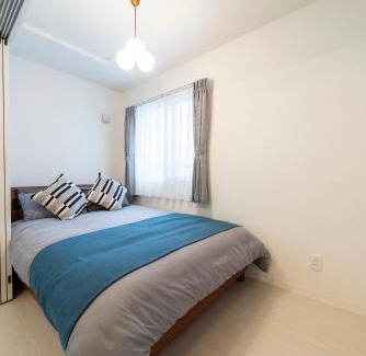 Higashi Apartment | Universe