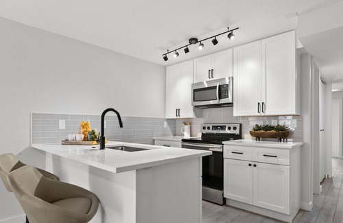 University Hotel | University Serenity Suites