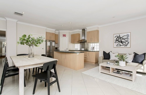 Unley House | Unley House - Close to the City