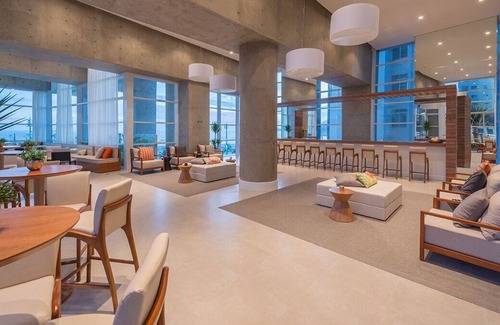 Pompeia Apartment | UNLIMITED OCEAN FRONT