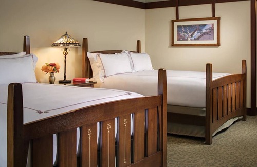 Torrey Pines Hotel | Unwind with Breathtaking Views! Two Comfortable Units, Pet-friendly, Onsite Pool