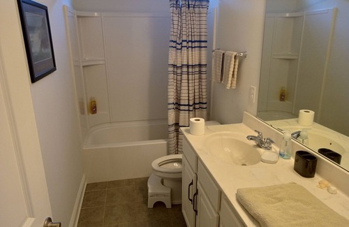 Belville Villa | Up to 2 Bedrooms Available in Quiet, Woodsy Neighborhood in Leland