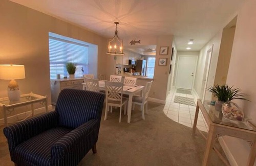 Braden River Condo | Updated 2bed/2bath end unit with gorgeous lake views!