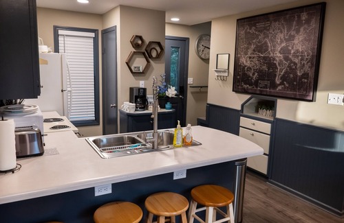 Hardy Cabin | Updated A-Frame Cabin: Valley & Lake Kiwanie Views