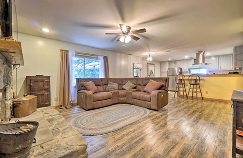 Nashport House | Updated Buckeye Lake Retreat w/Game Room!