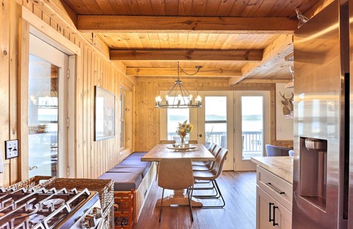 Glen Arbor Cottage | Updated Glen Arbor Cottage on Lake: Dock & Mooring