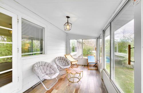 Oak Ridge House | Updated Home Central Oak Ridge Location